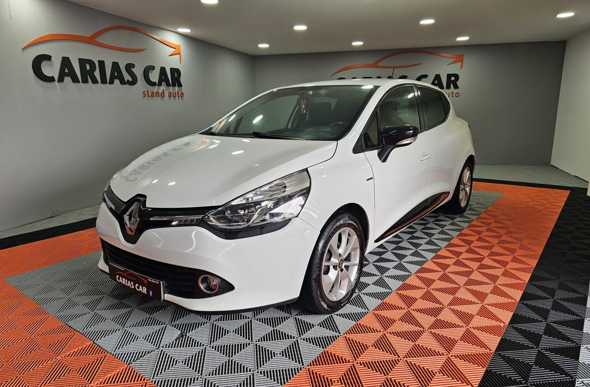 RENAULT Clio 1.5 dCi Limited
