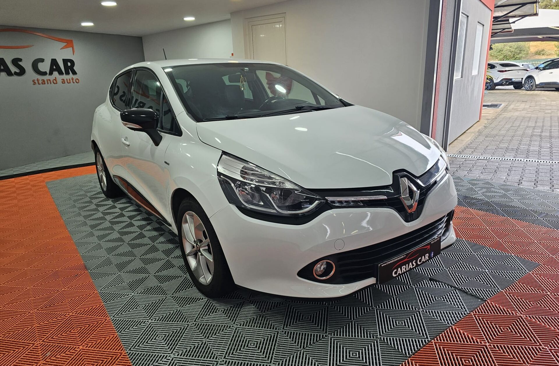 RENAULT Clio 1.5 dCi Limited
