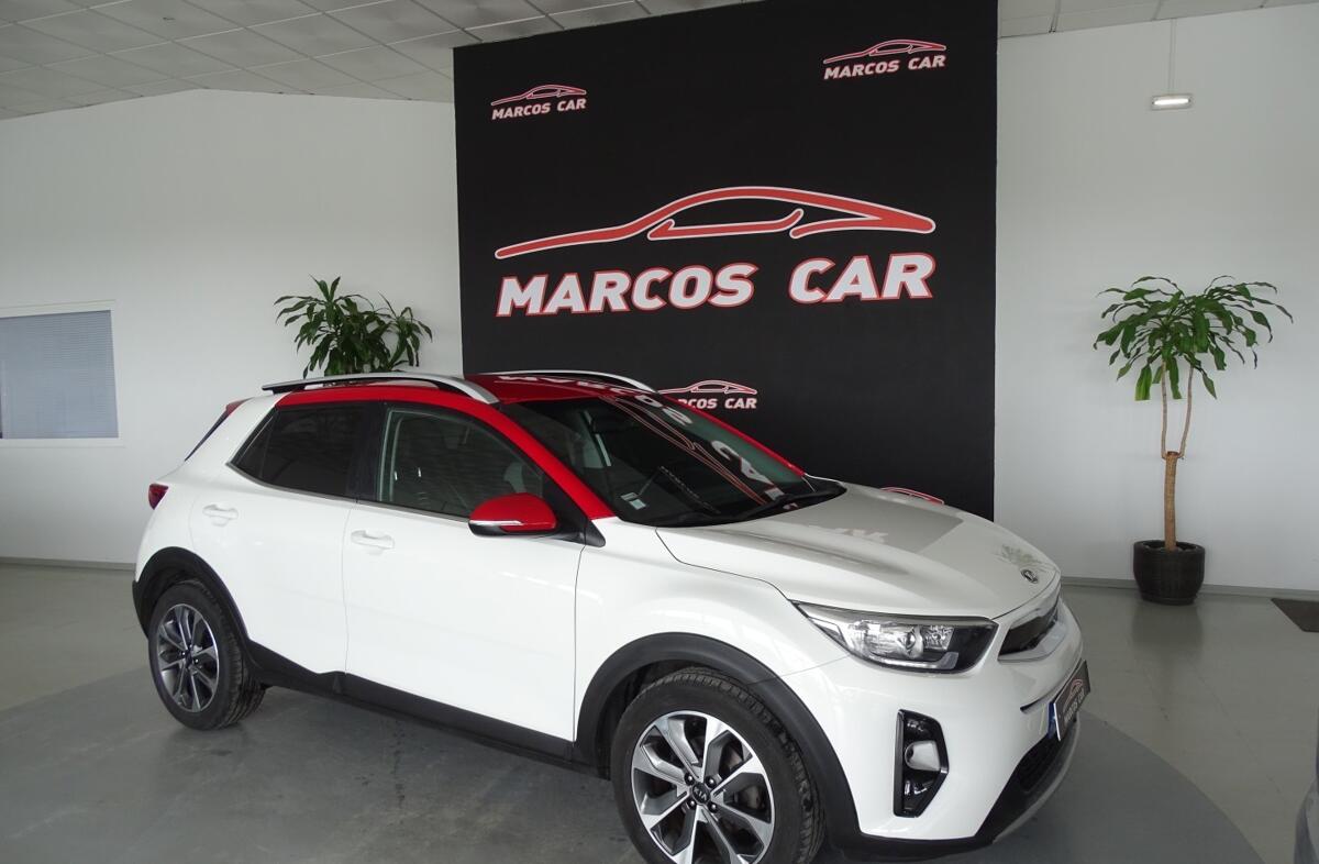 KIA Stonic 1.6 CRDi EX