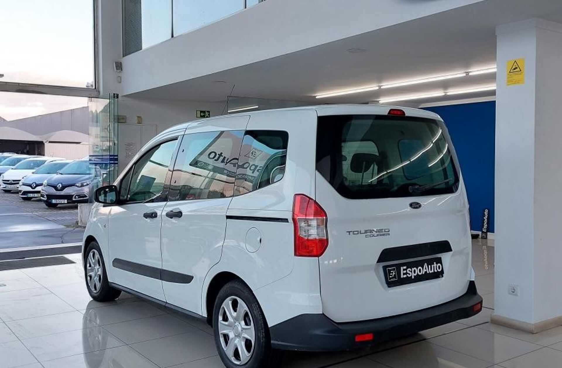 FORD Courier 1.5 TDCi Ambiente