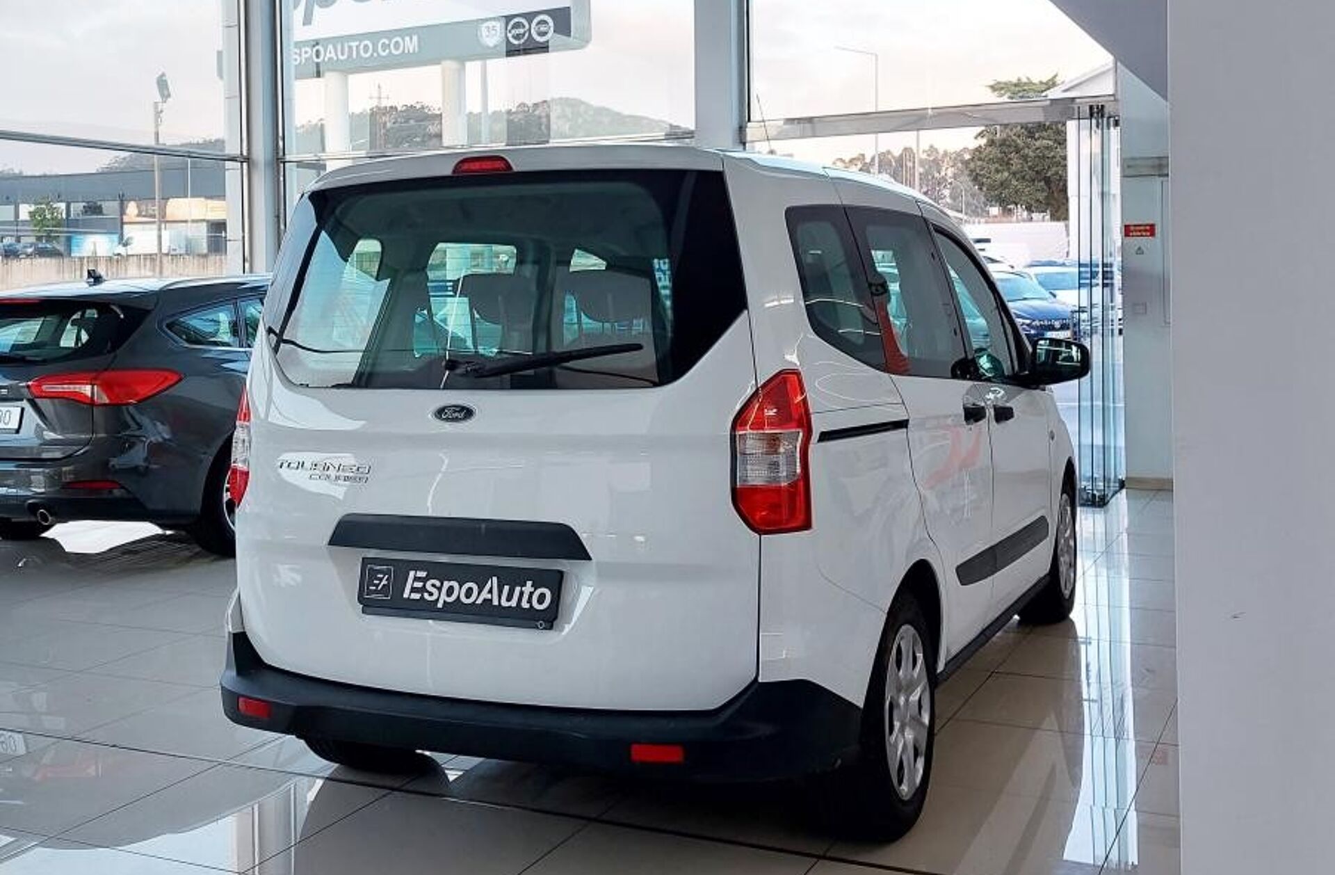 FORD Courier 1.5 TDCi Ambiente