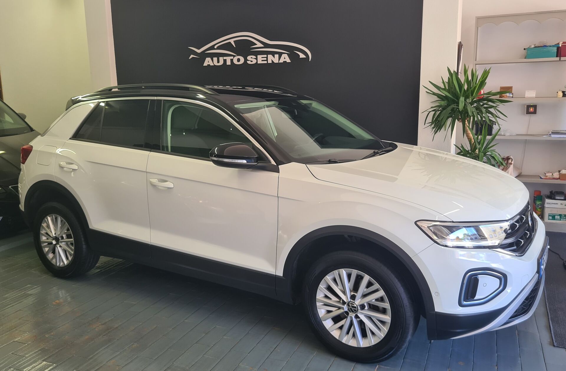 VOLKSWAGEN T-Roc 1.0 TSI Life