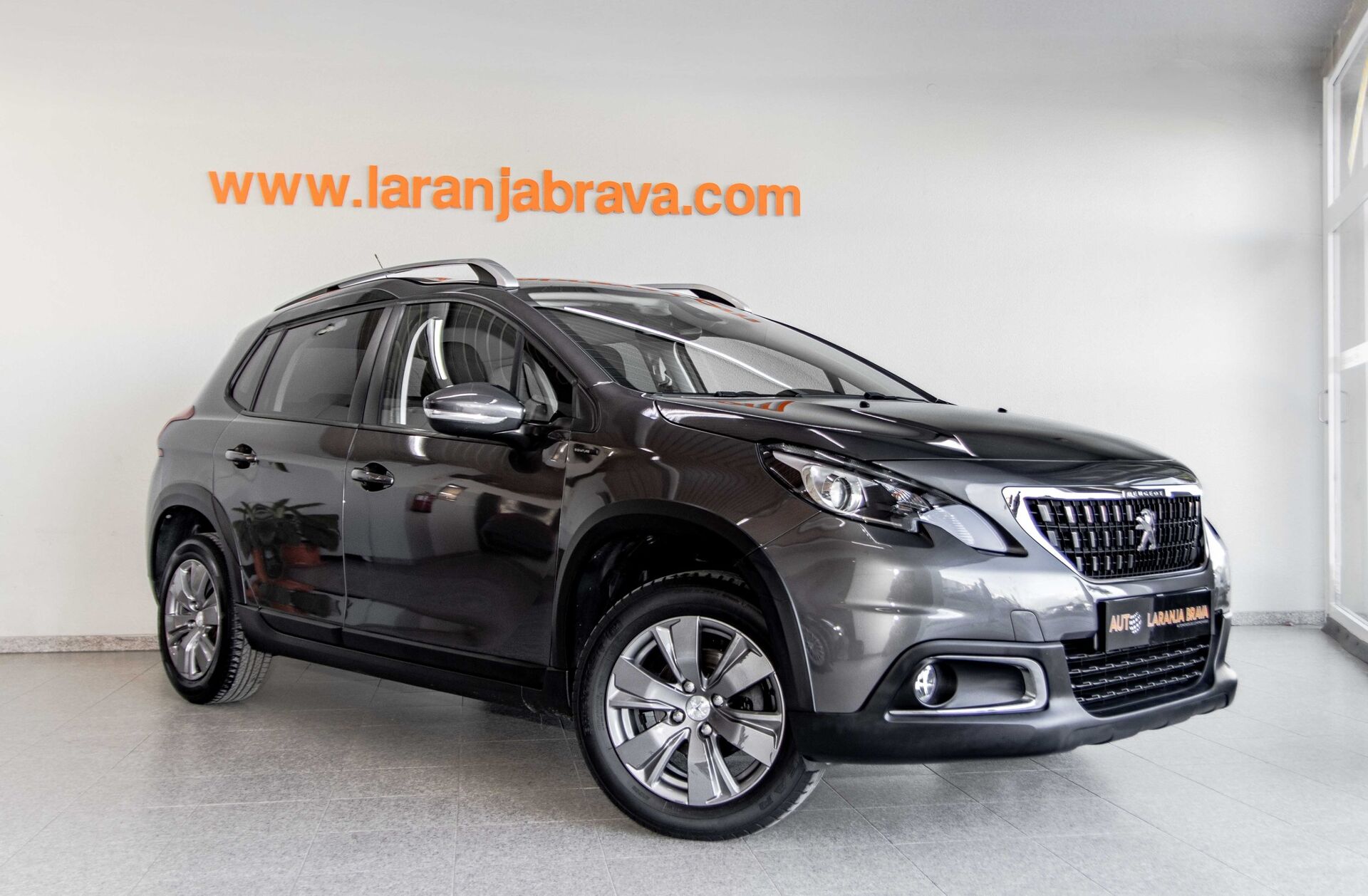 PEUGEOT 2008 1.2 PureTech Allure