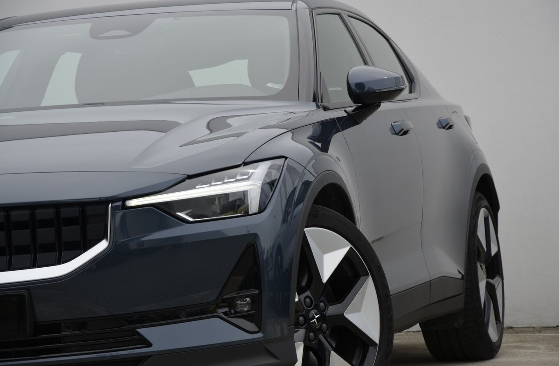 POLESTAR 2 Long Range 82 kWh