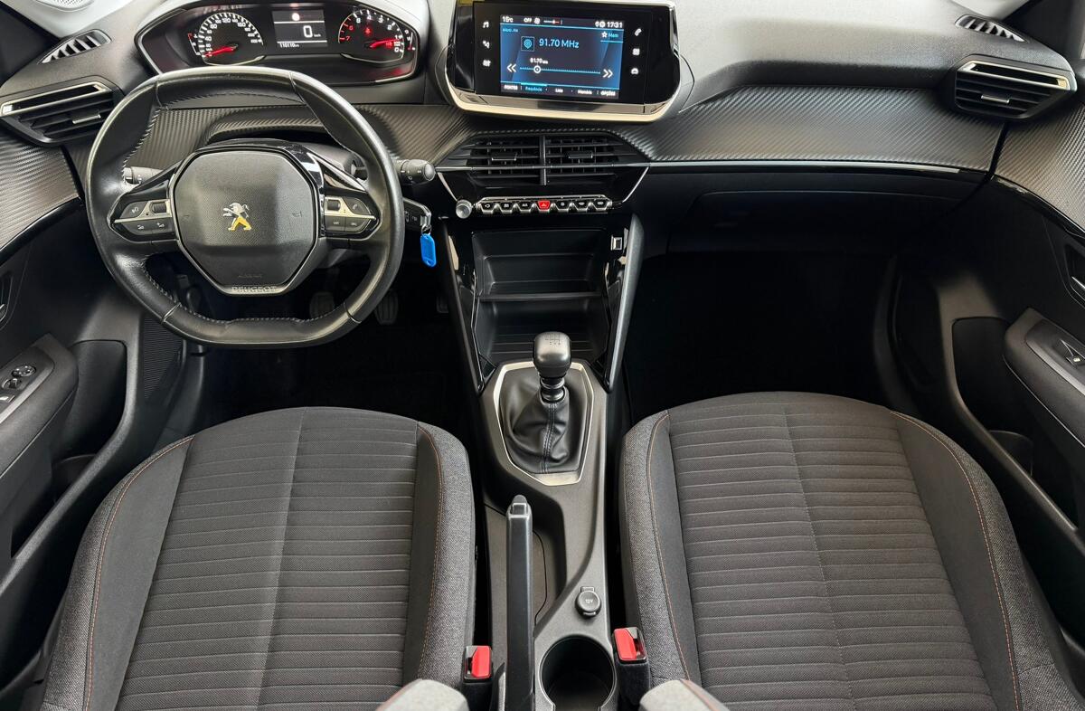 PEUGEOT 208 1.2 PureTech Active