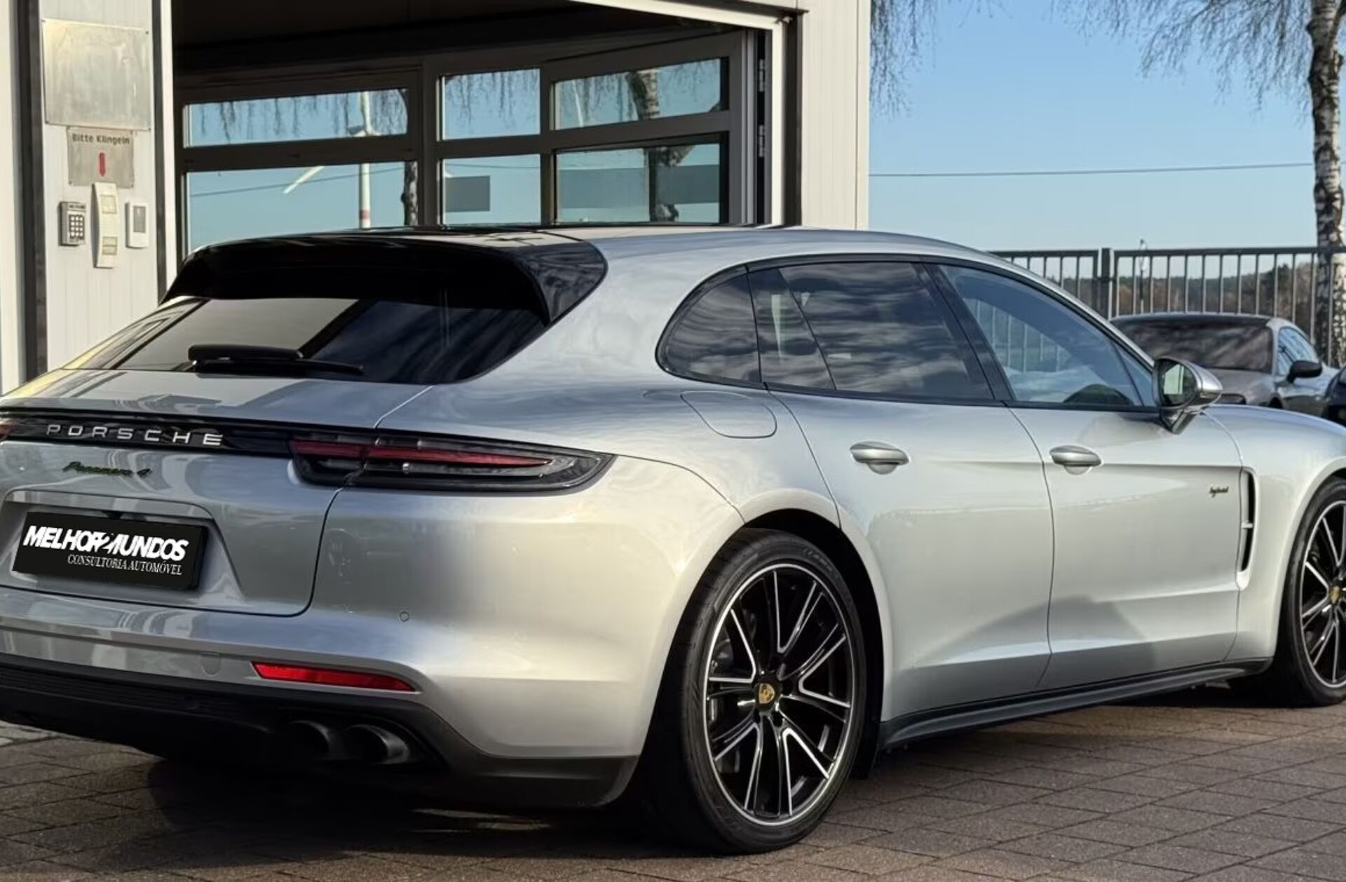 PORSCHE Panamera 4 E-Hybrid