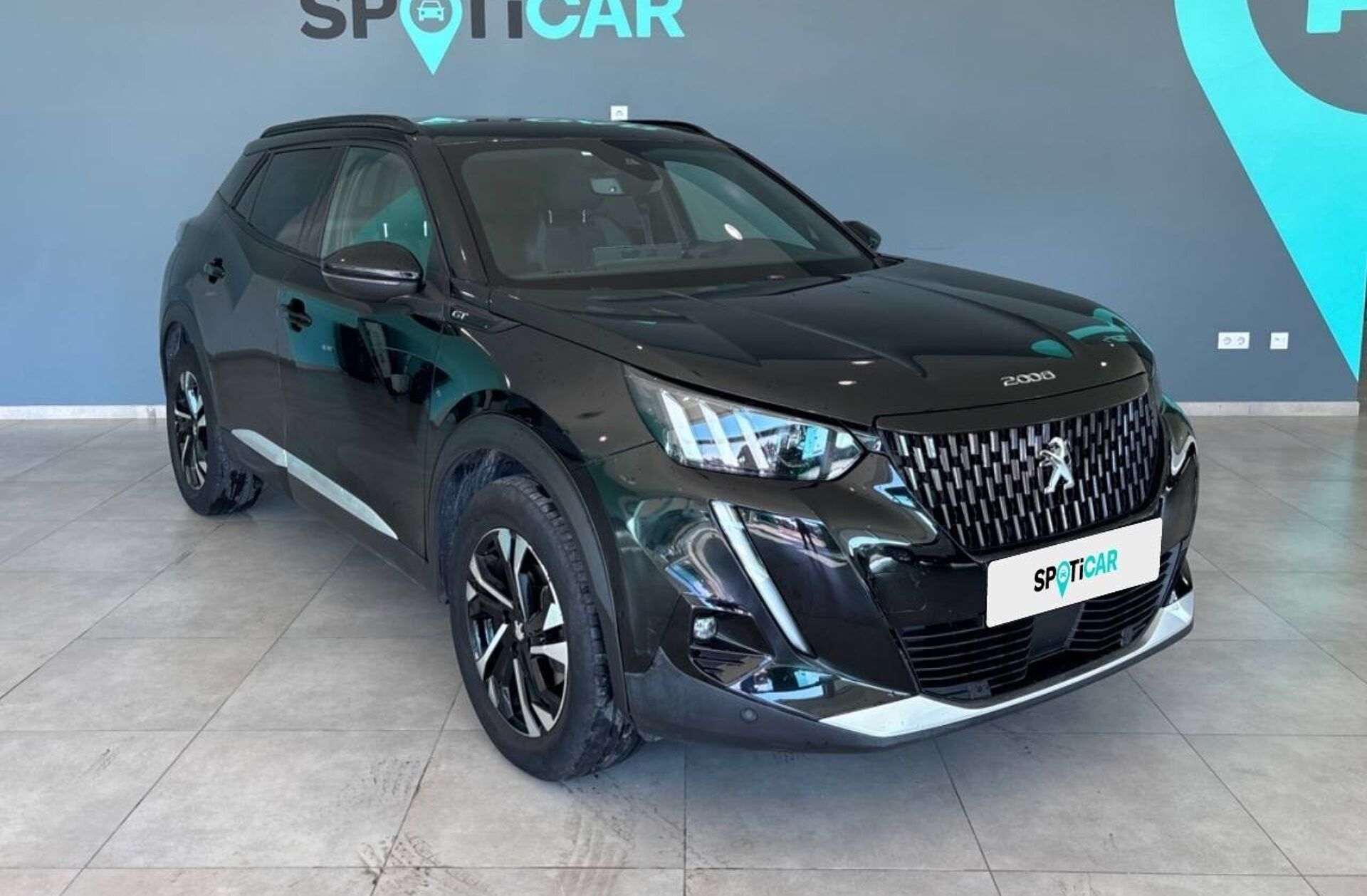 PEUGEOT 2008 1.2 PureTech GT EAT8