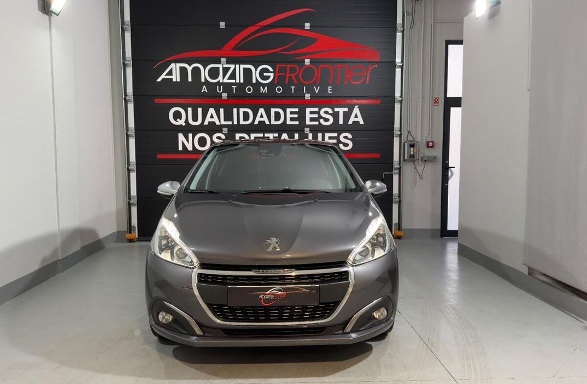 PEUGEOT 208 1.2 PureTech Active