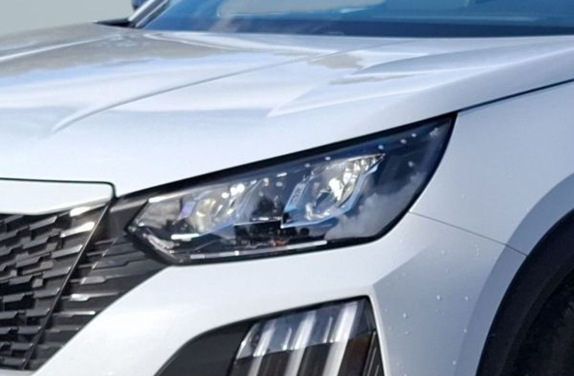 PEUGEOT 2008 1.2 PureTech Style