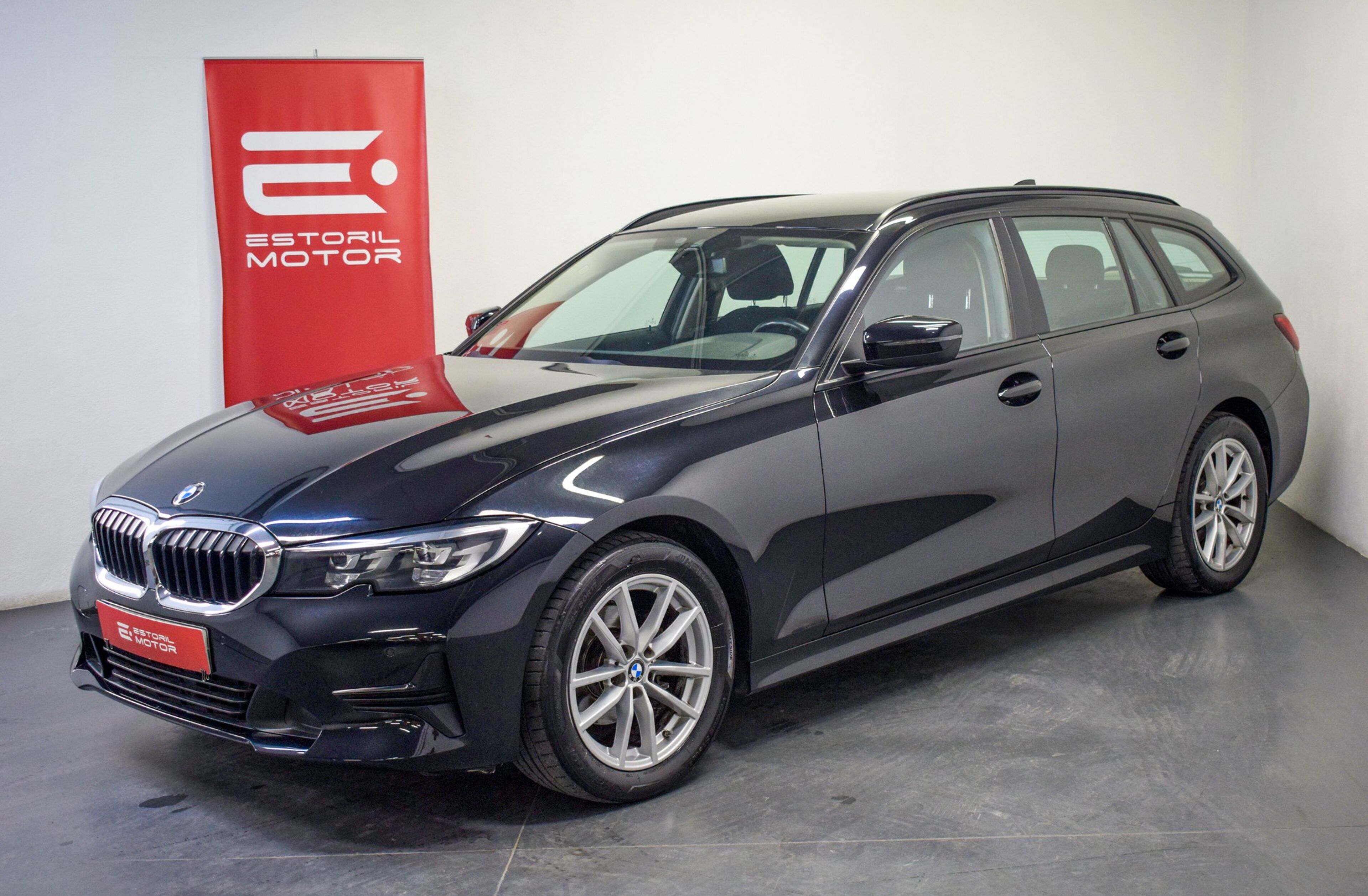 BMW Serie-3 318 d Touring Line Luxury Auto
