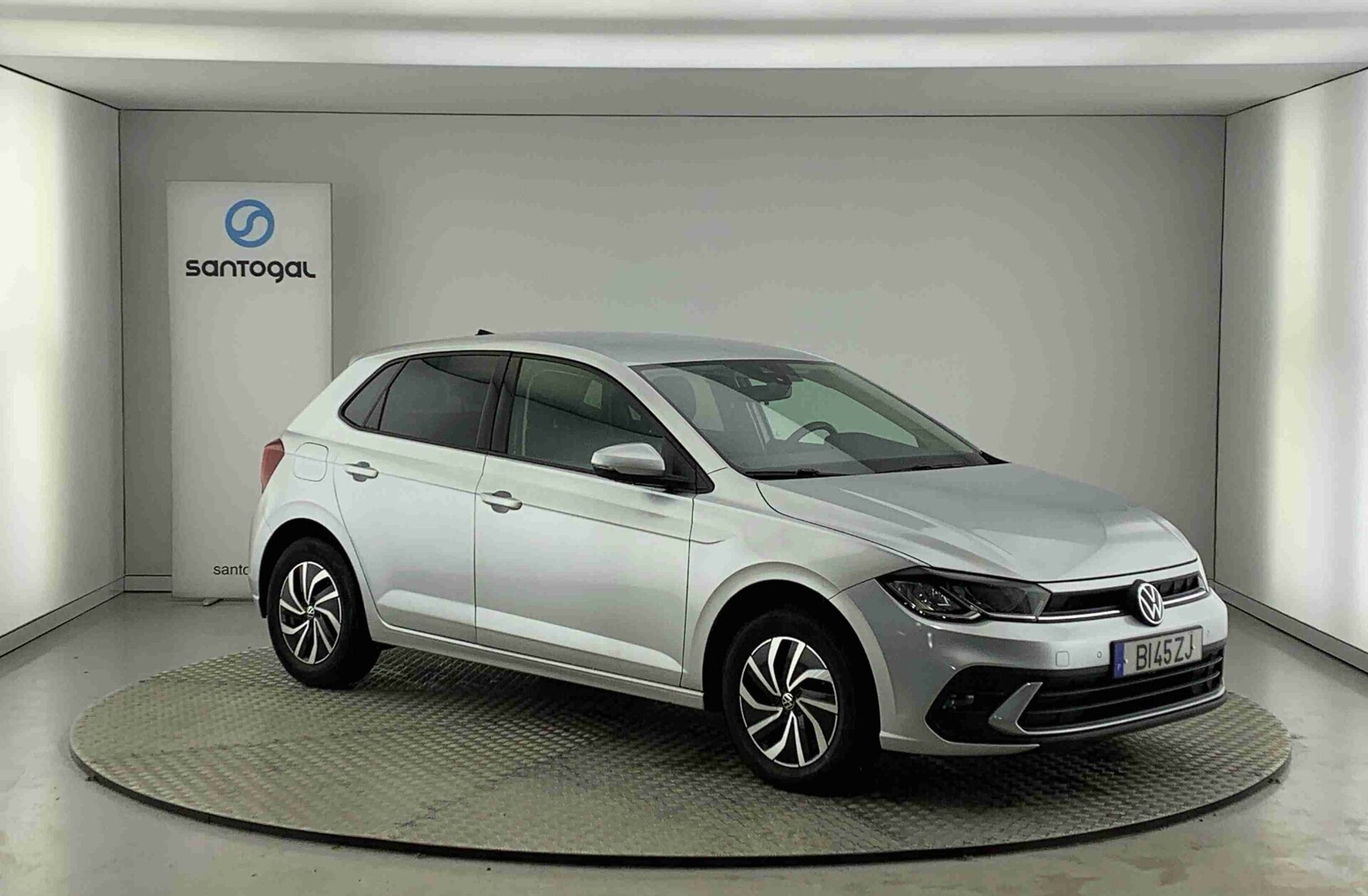 VOLKSWAGEN Polo 1.0 TSI Urban DSG