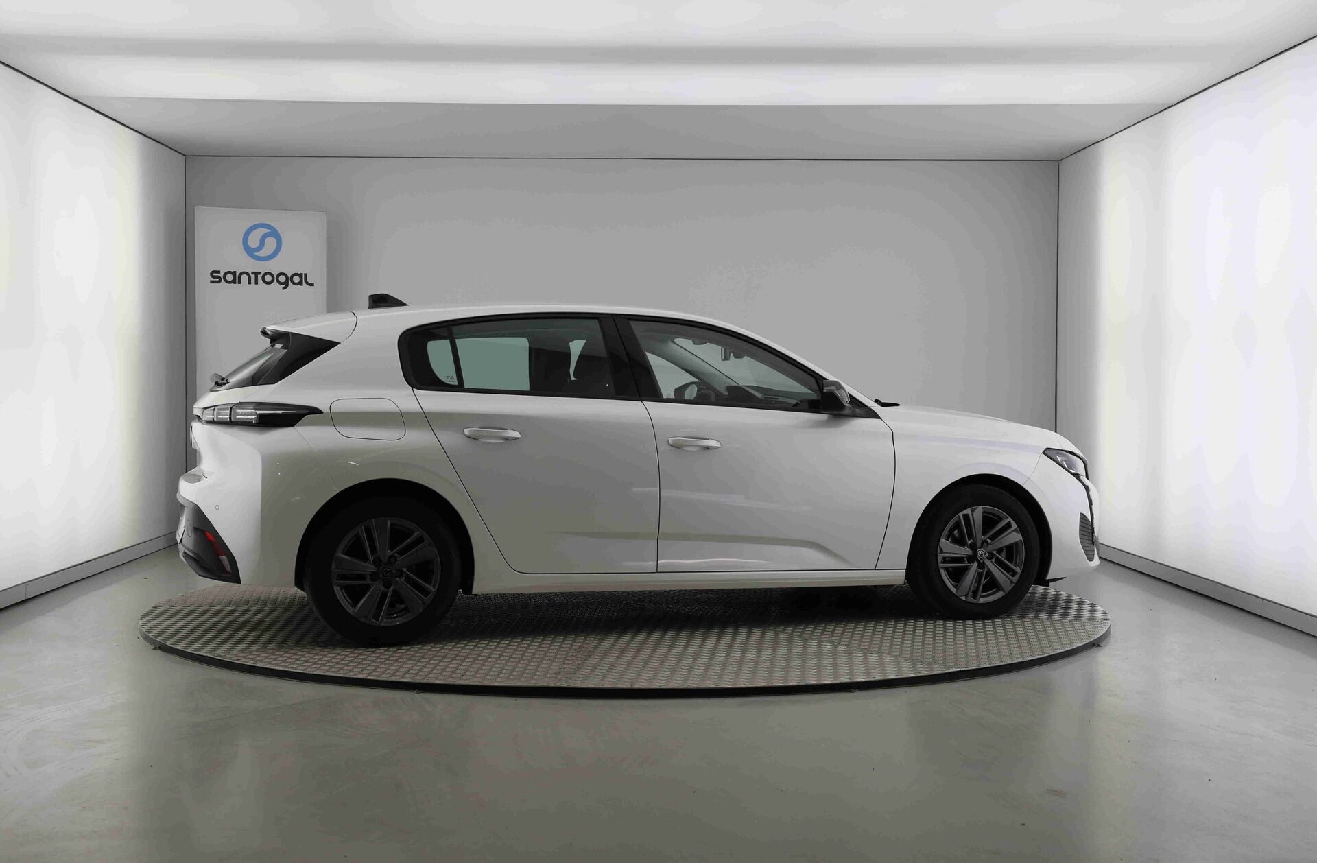 PEUGEOT 308 1.2 PureTech Active Pack