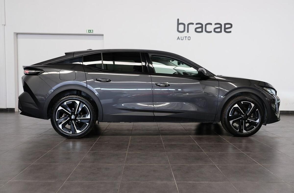 PEUGEOT 408 1.2 PureTech Allure EAT8