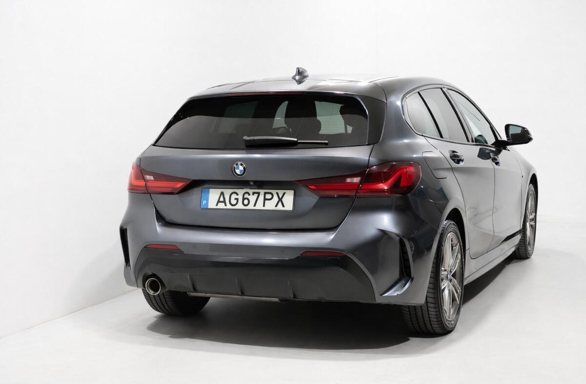 BMW Serie-1 116 d Pack Desportivo M Auto