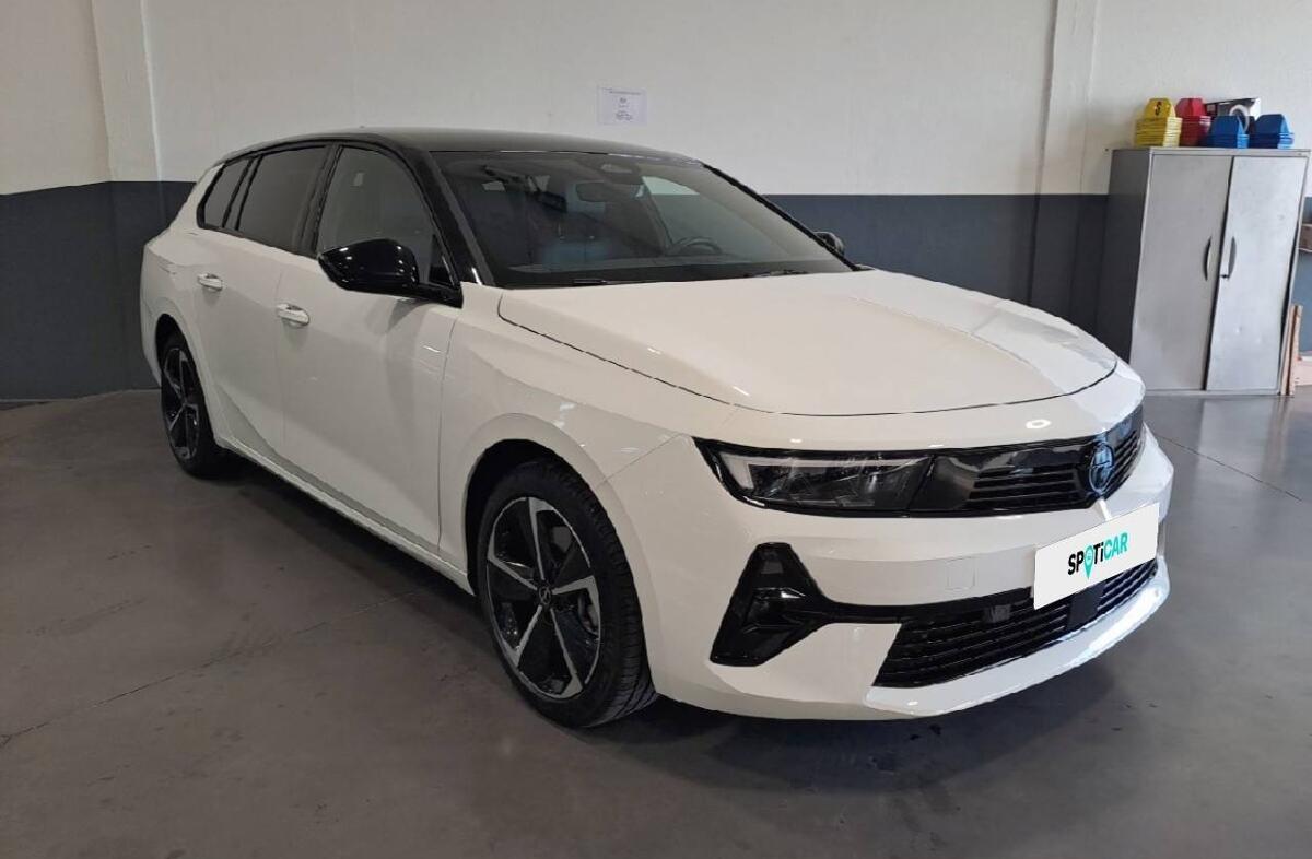 OPEL Astra 1.2 T Hybrid GS eDCT