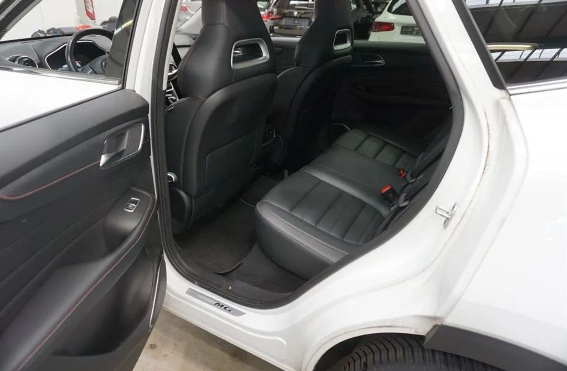 MG EHS 1.5 T-GDI Plug-in Hybrid Luxury