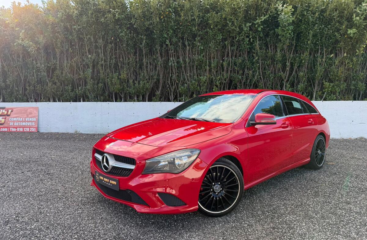 MERCEDES Classe CLA CLA 220 d AMG Line Aut.