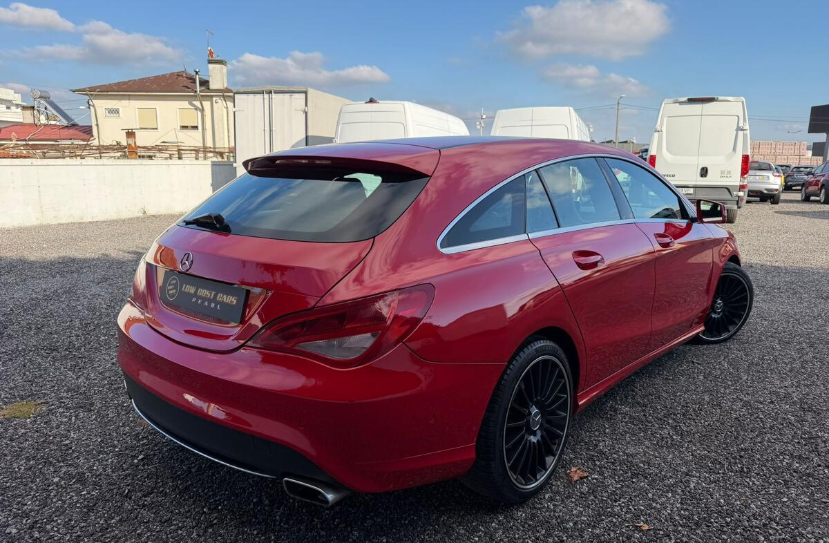 MERCEDES Classe CLA CLA 220 d AMG Line Aut.