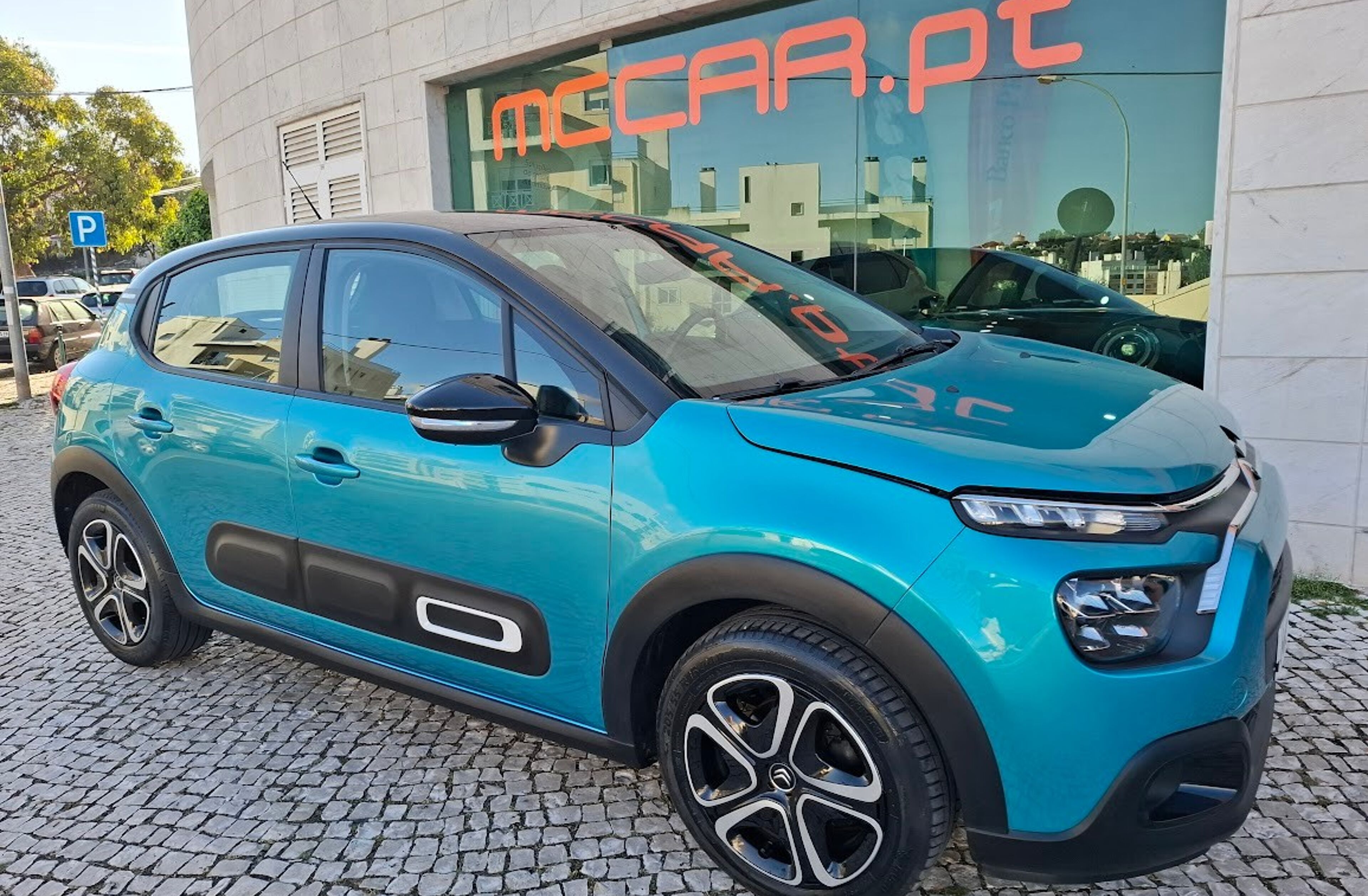 CITROEN C3 1.2 PureTech Shine EAT6