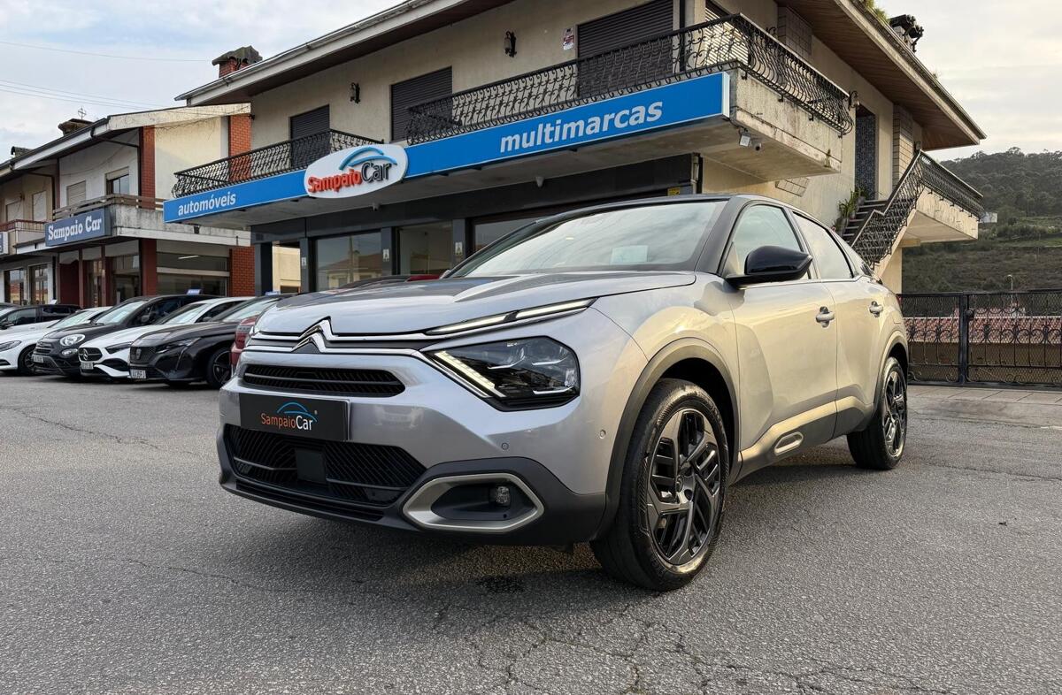 CITROEN C4 1.2 PureTech Shine