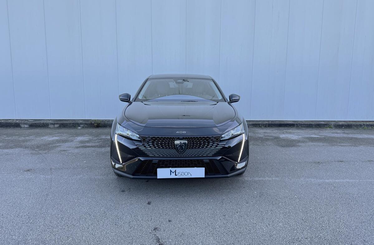 PEUGEOT 408 1.6 Hybrid Allure e-EAT8