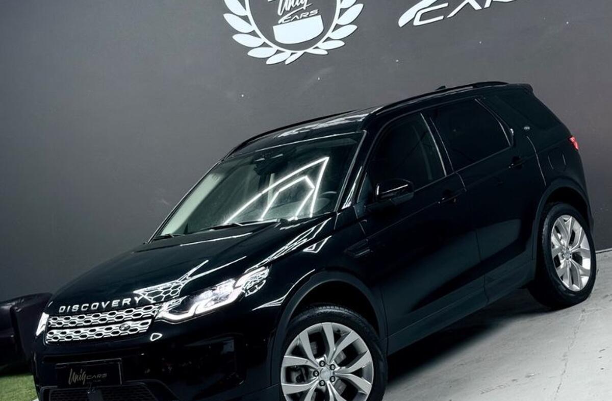 LAND ROVER Discovery S.1.5 I3 P300e AWD R-Dynamic S