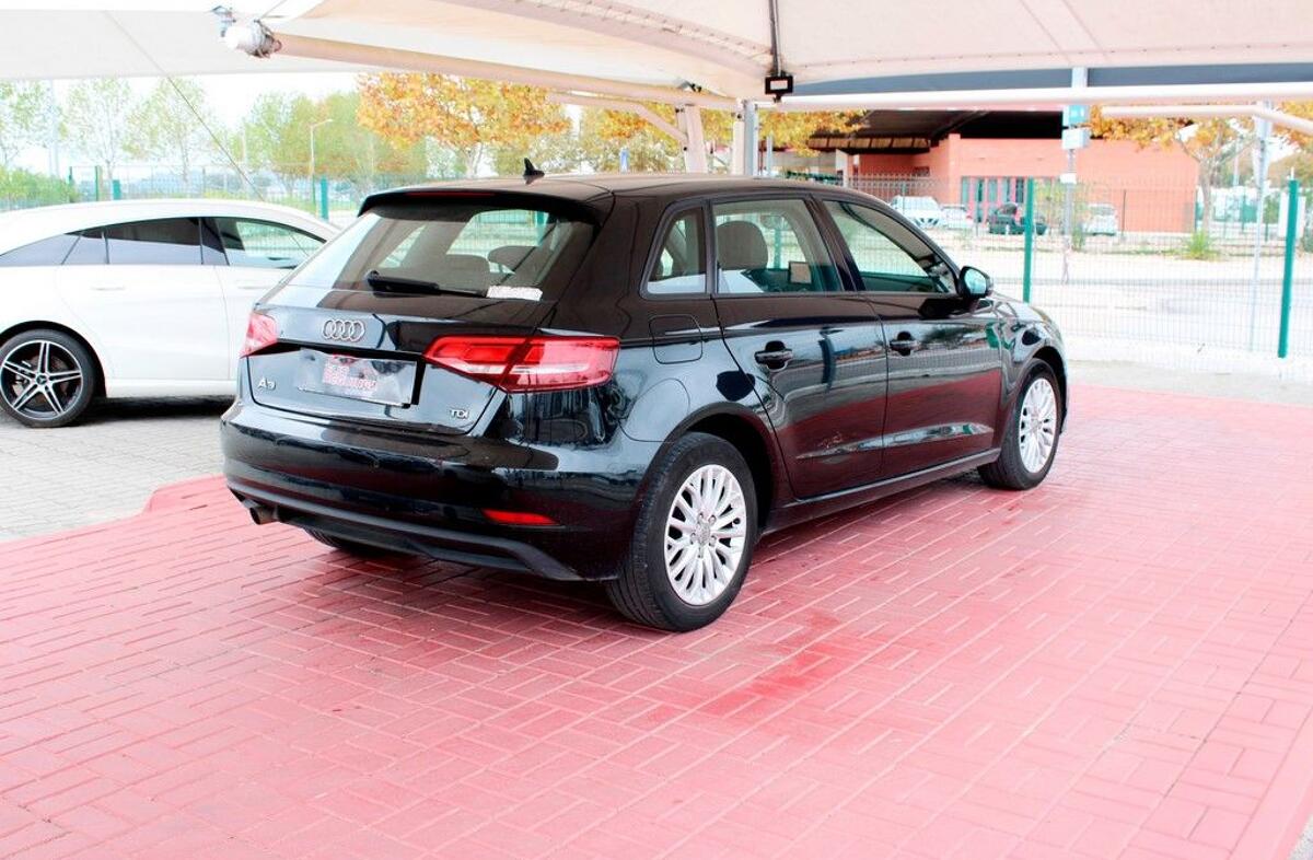 AUDI A3 1.6 TDI