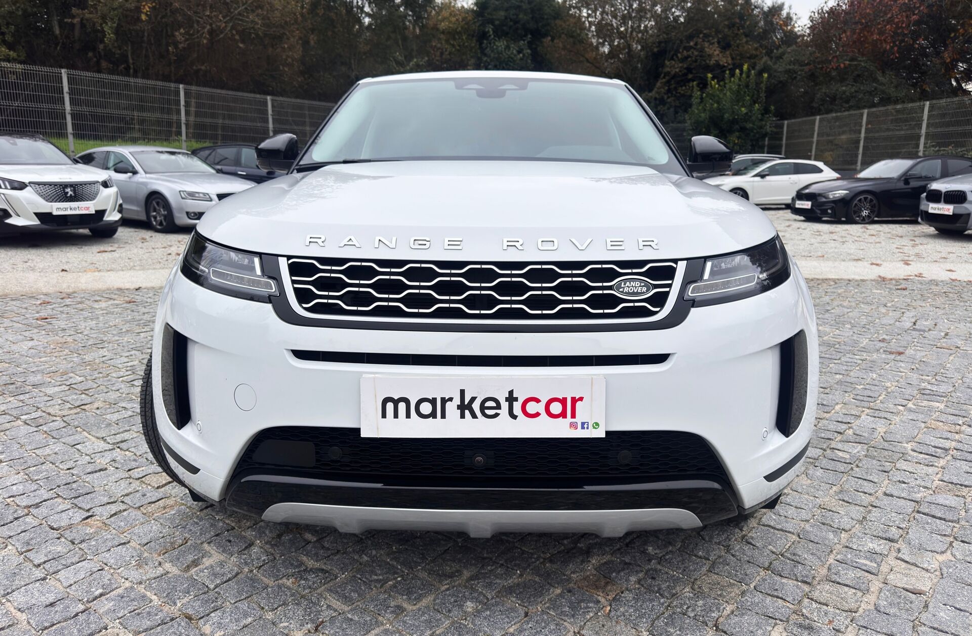 LAND ROVER Range Rover Evoque 1.5 P300e AWD S Auto