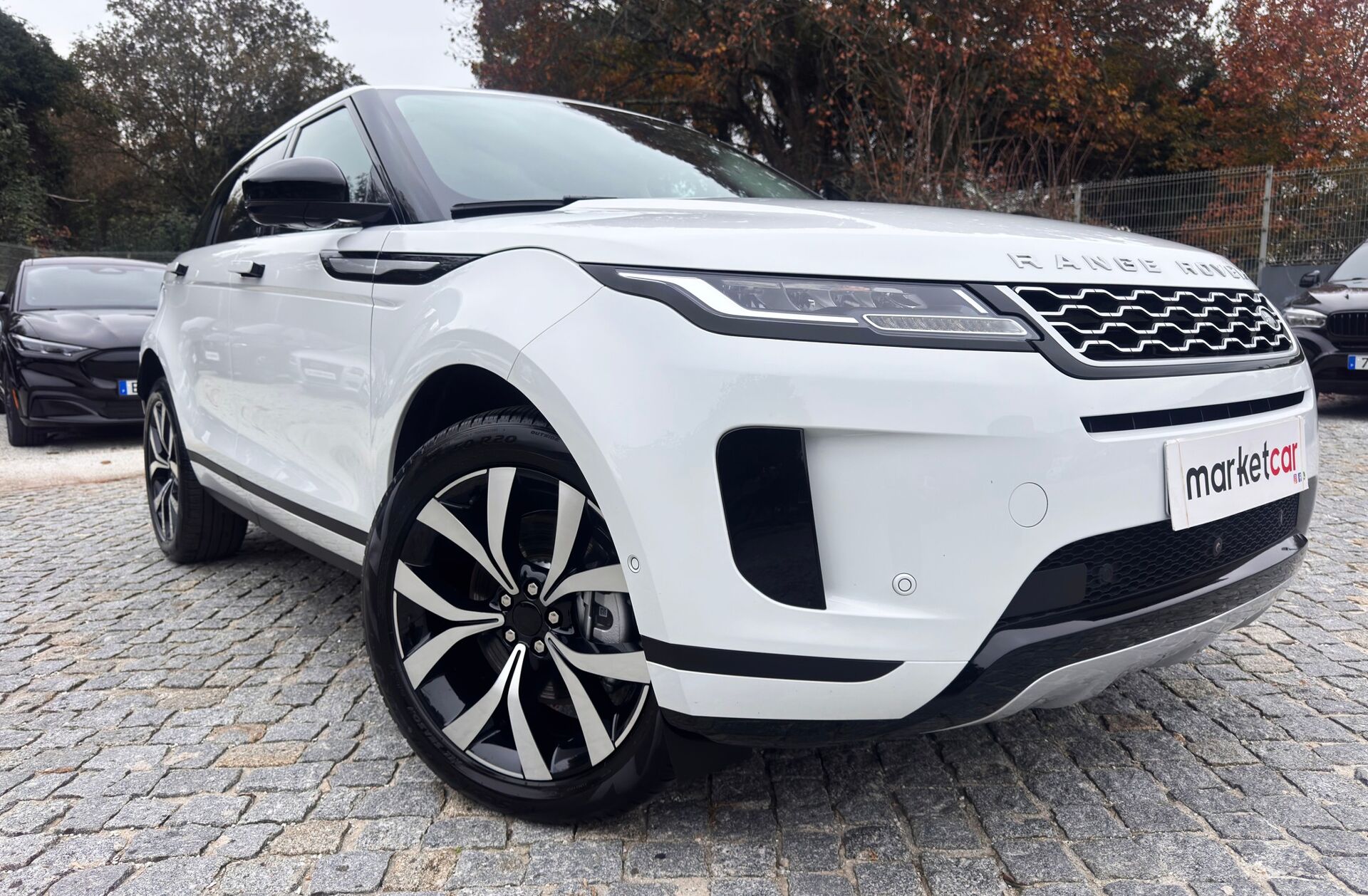 LAND ROVER Range Rover Evoque 1.5 P300e AWD S Auto