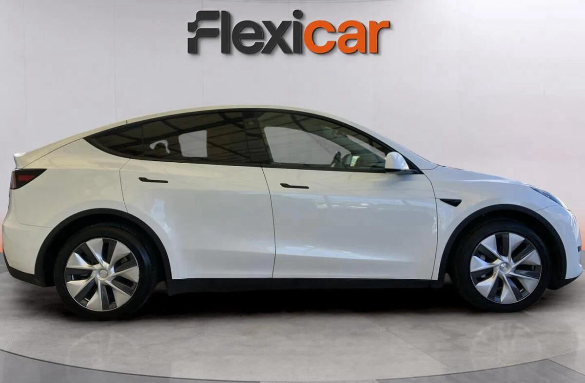 TESLA Model Y Tração Traseira