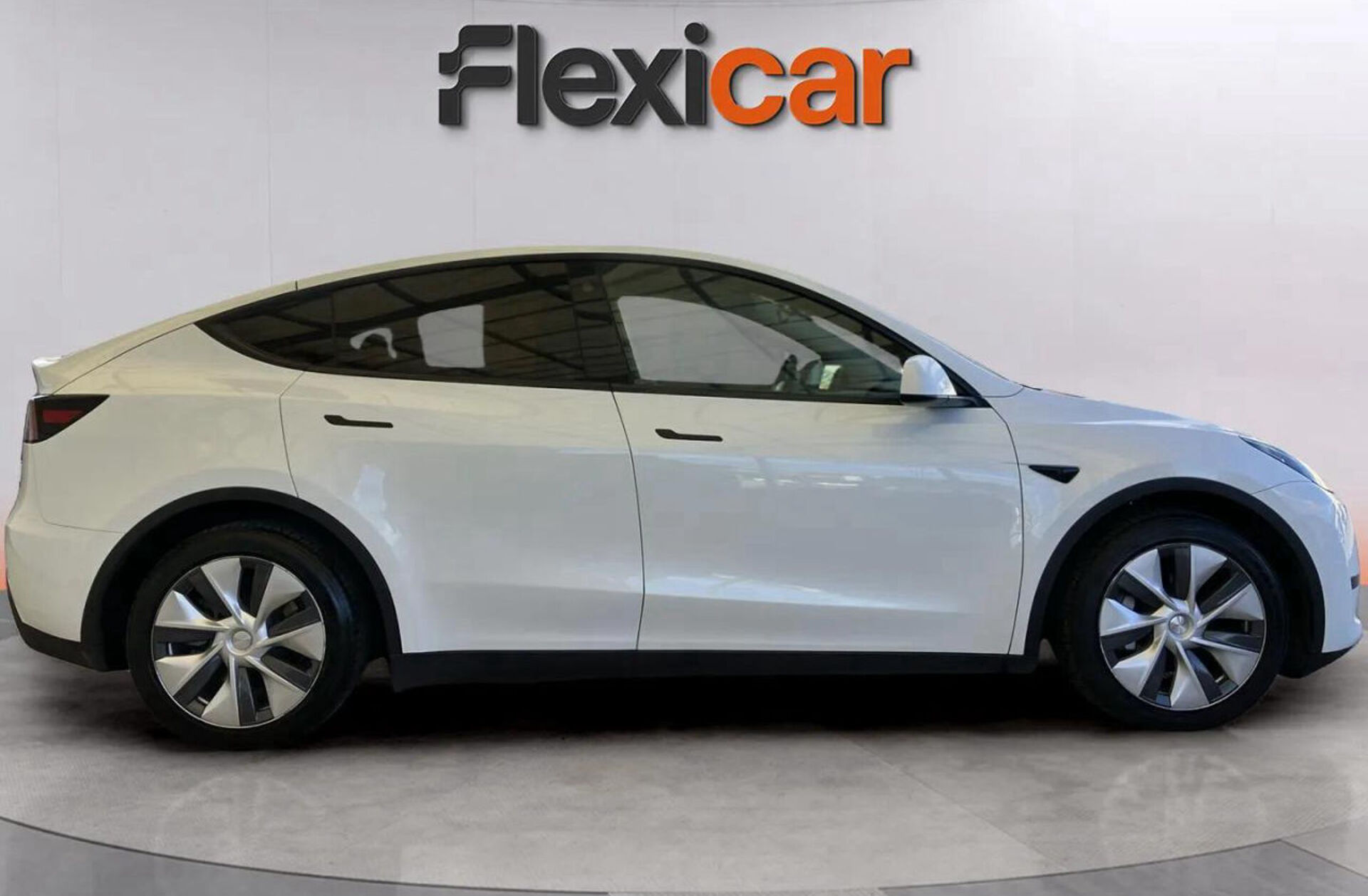 TESLA Model Y Tração Traseira