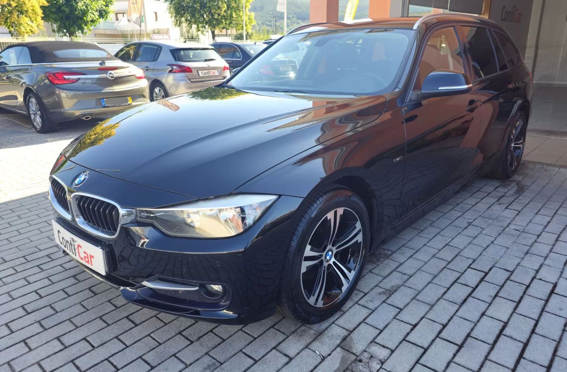 BMW Serie-3 318 d Touring Auto