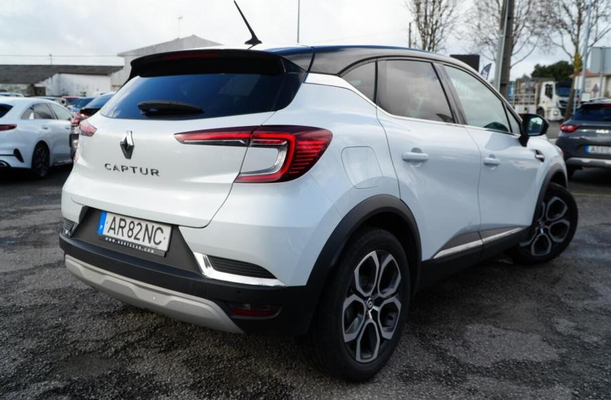 RENAULT Captur 1.0 TCe Intens