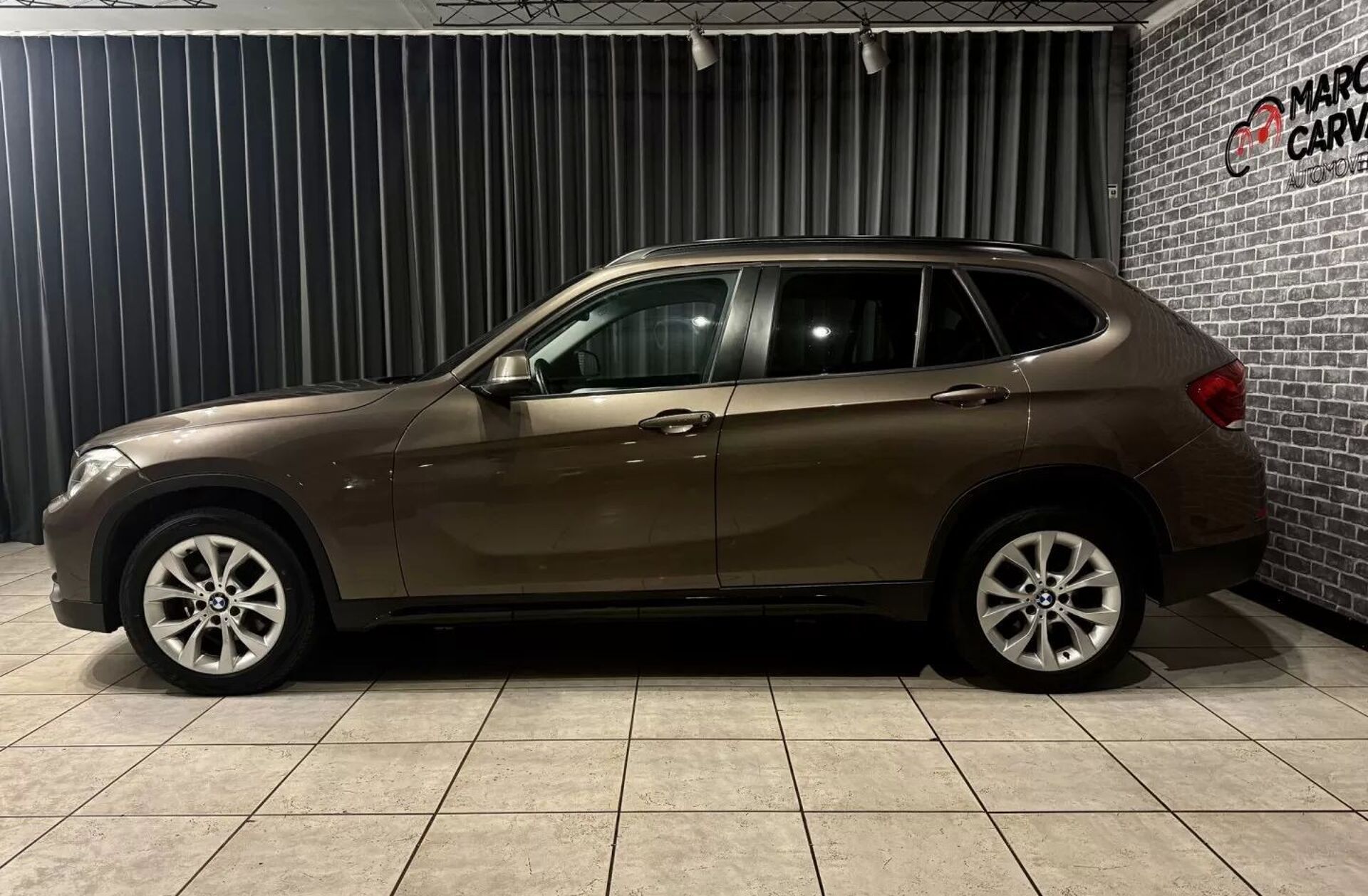 BMW X1 18 d xDrive Line Sport