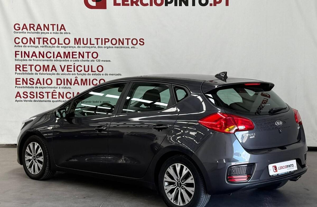 KIA Ceed 1.0 T-GDi Nav Line