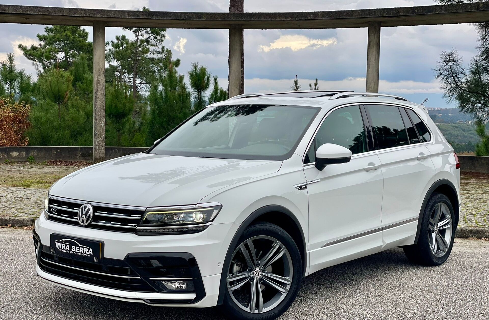 VOLKSWAGEN Tiguan 2.0 TDI R-Line DSG