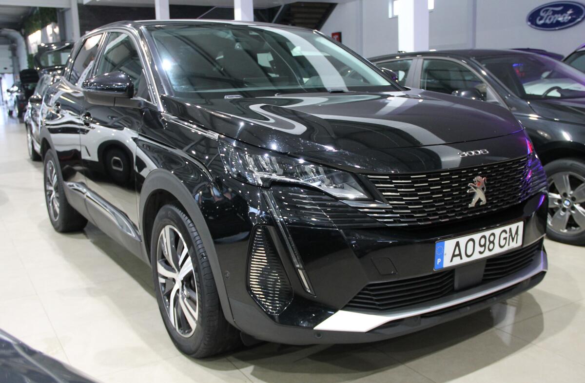 PEUGEOT 3008 1.5 BlueHDi Active Pack