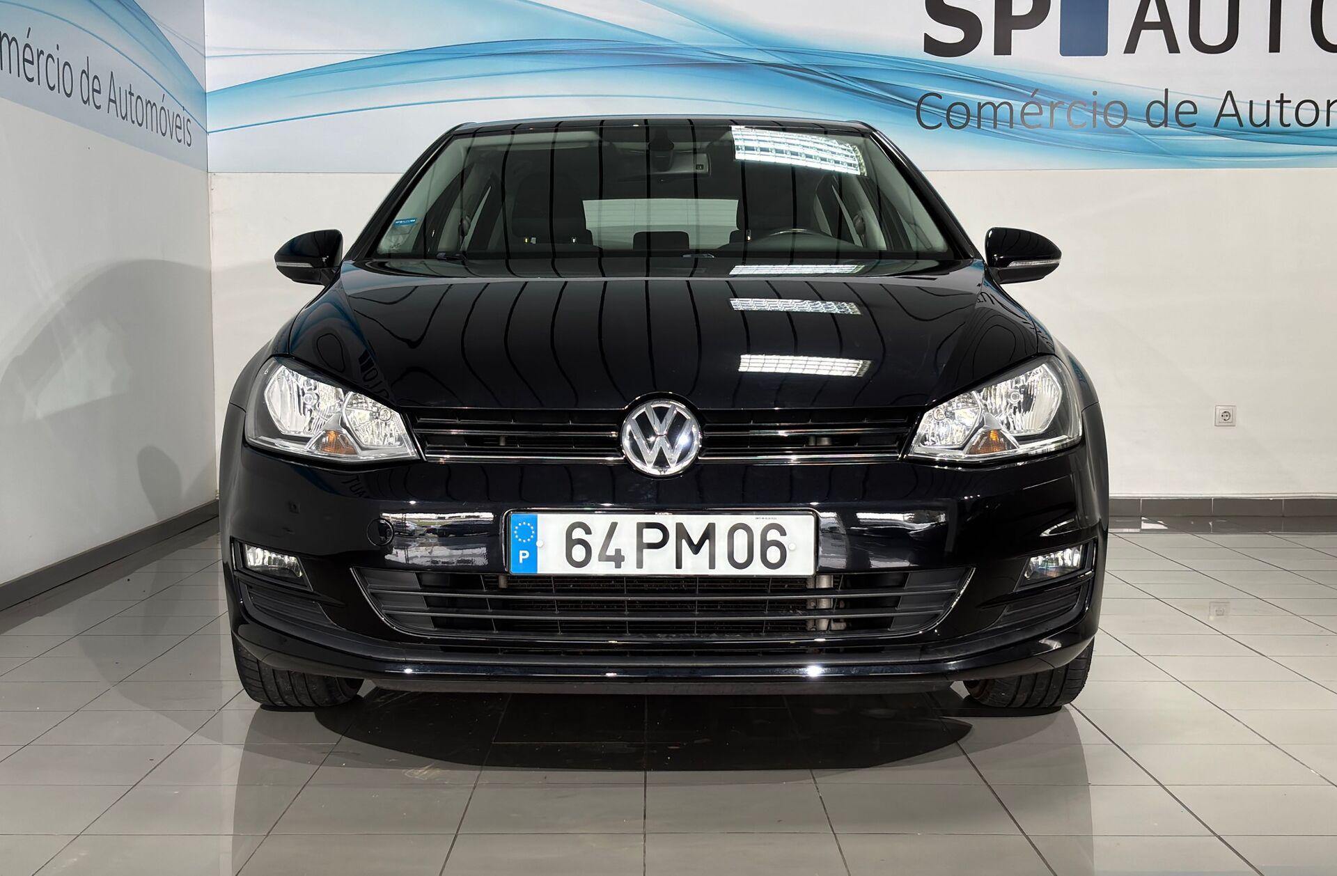 VOLKSWAGEN Golf 1.2 TSi Confortline
