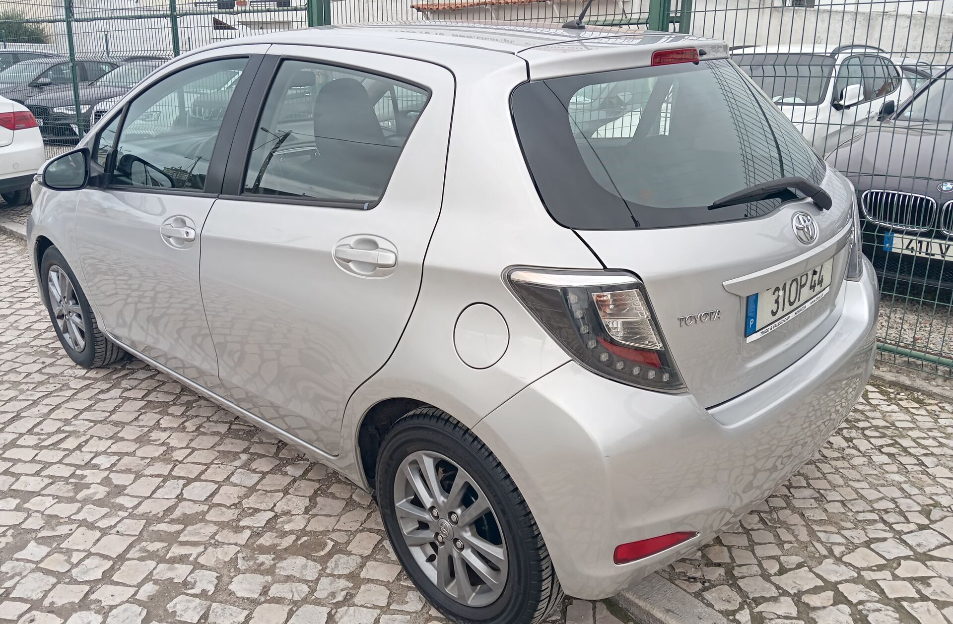TOYOTA Yaris 1.0 VVT-i Comfort