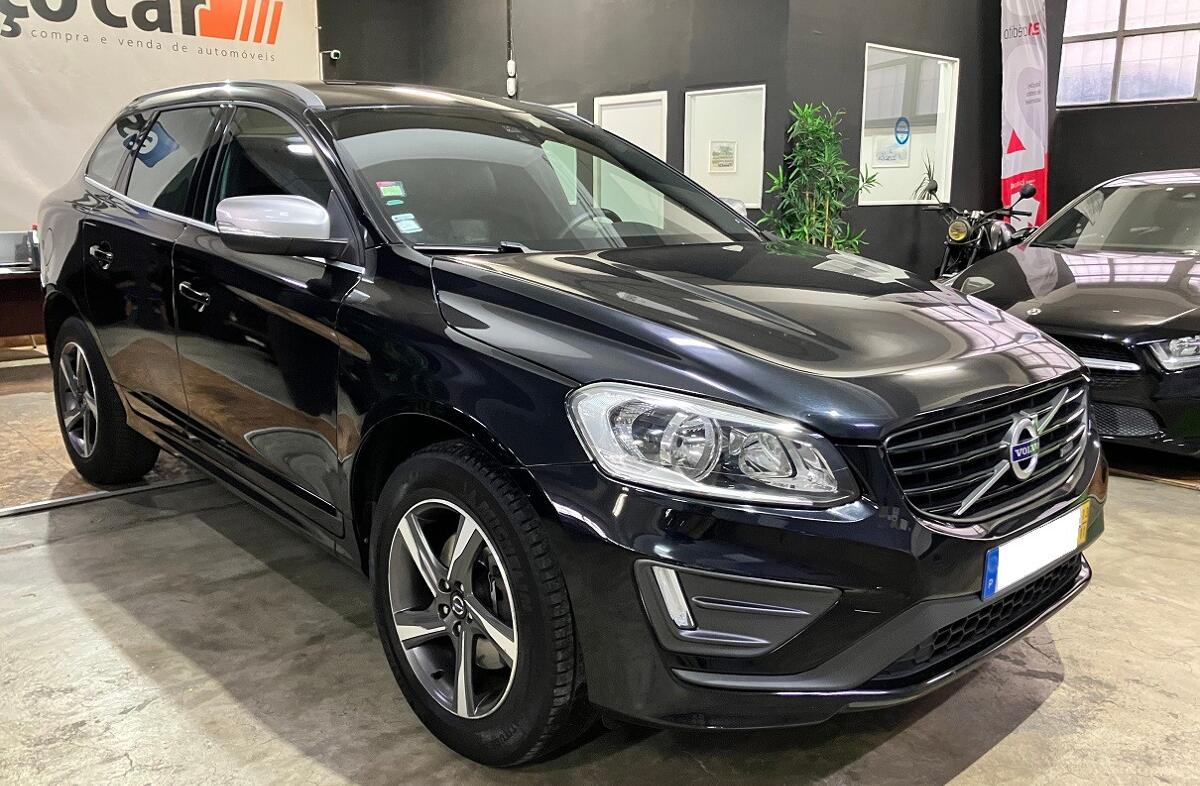 VOLVO XC60 2.0 D4 DRIVe R-Design
