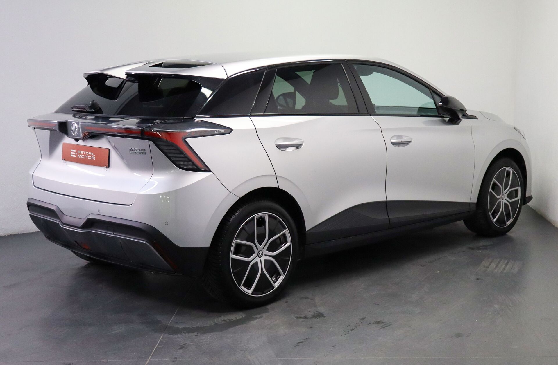 MG MG4 64 kWh Luxury