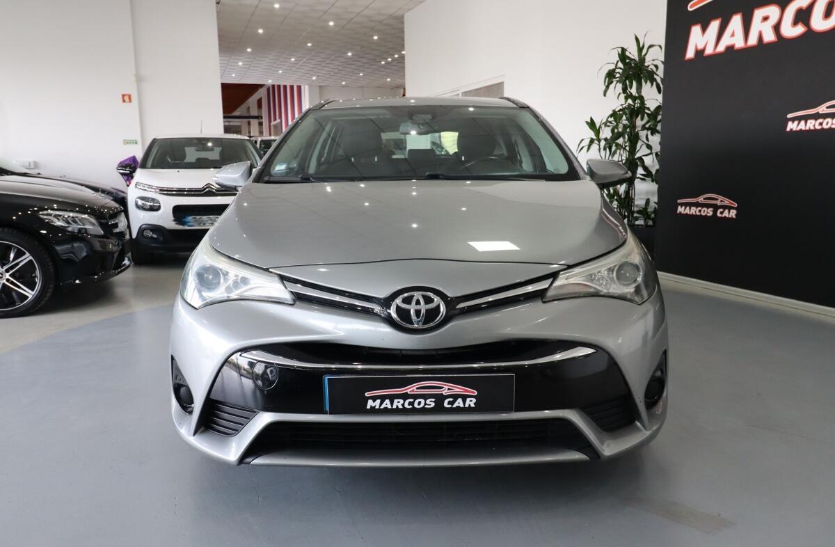 TOYOTA Avensis SW 1.6 D-4D Comfort