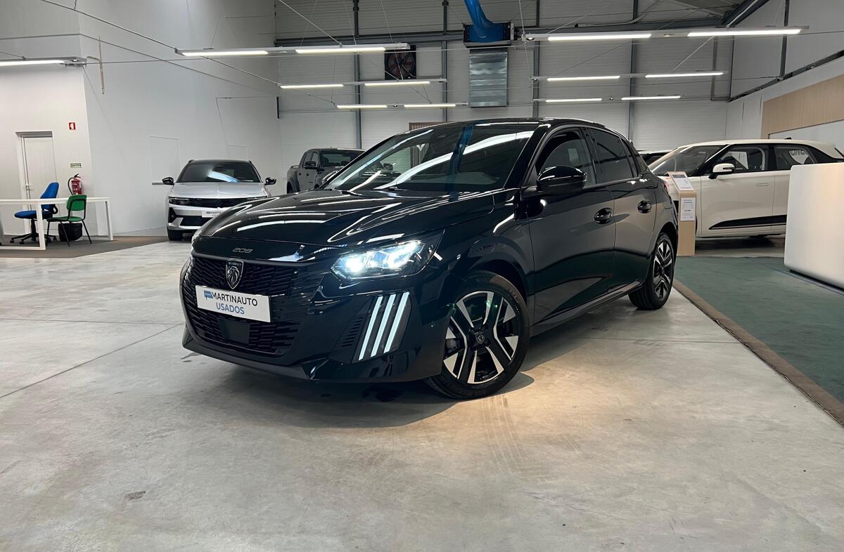 PEUGEOT 208 1.2 PureTech Active