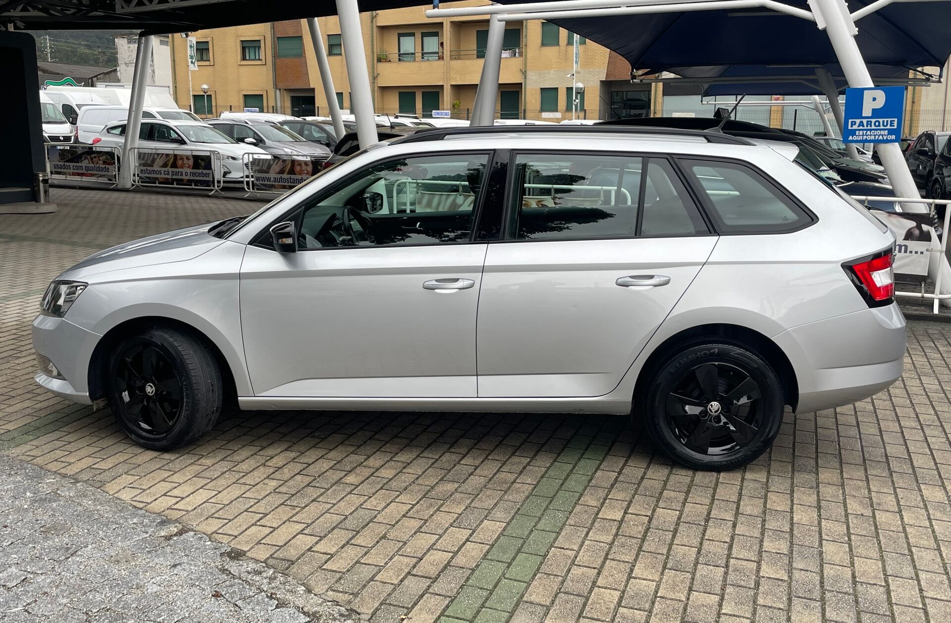 SKODA Fabia 1.0 Ambition