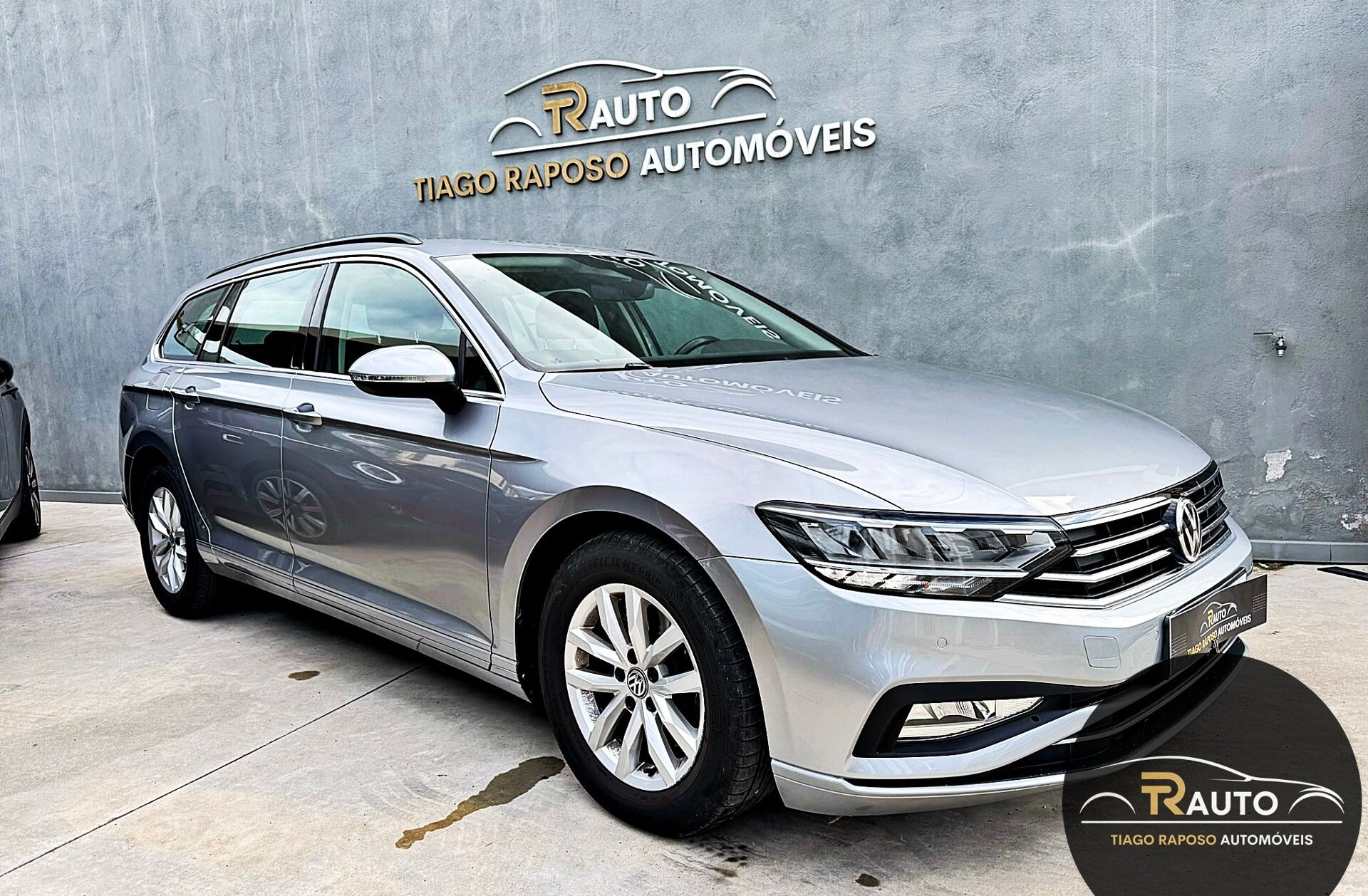 VOLKSWAGEN Passat 1.6 TDI DSG