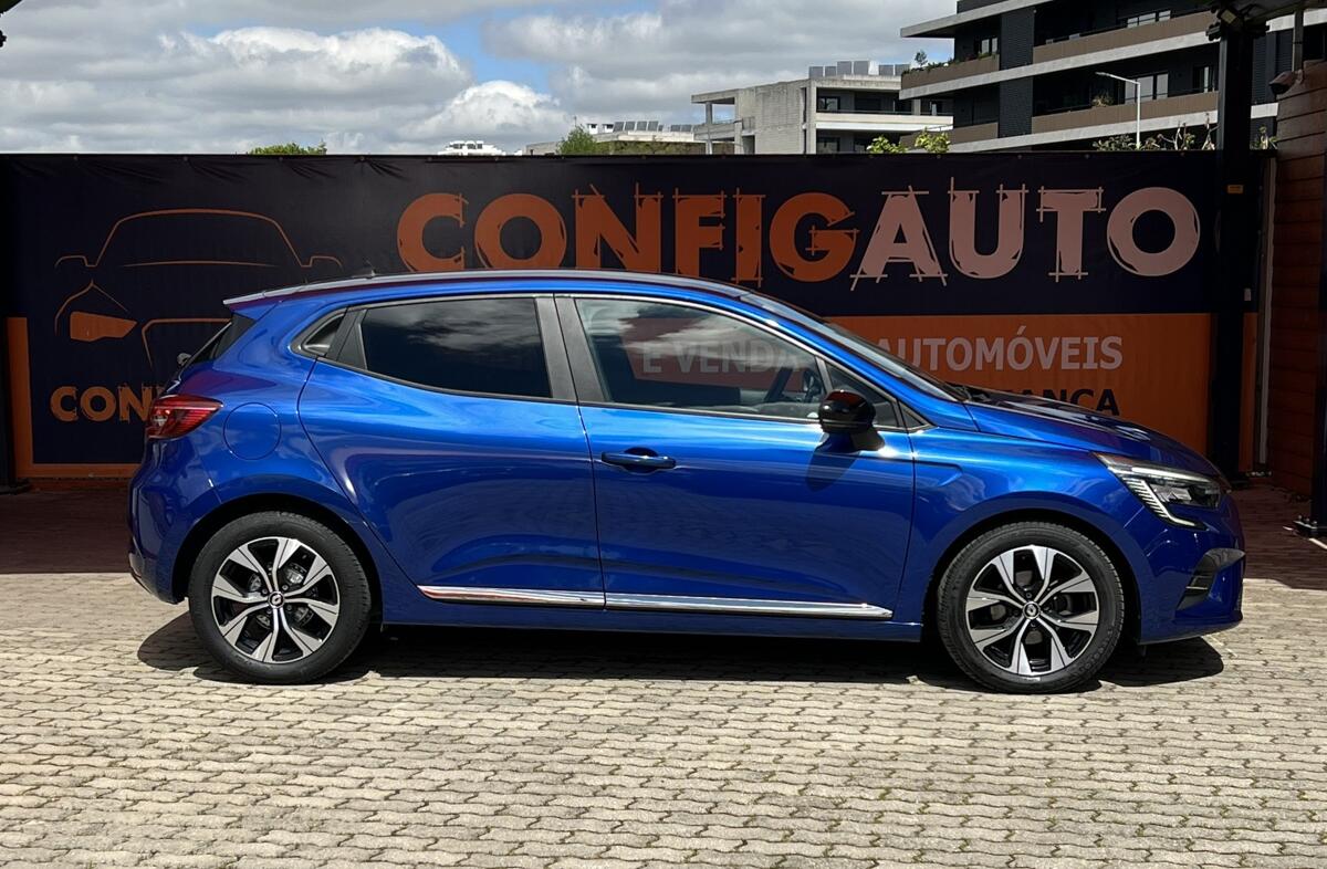 RENAULT Clio 1.0 TCe Techno