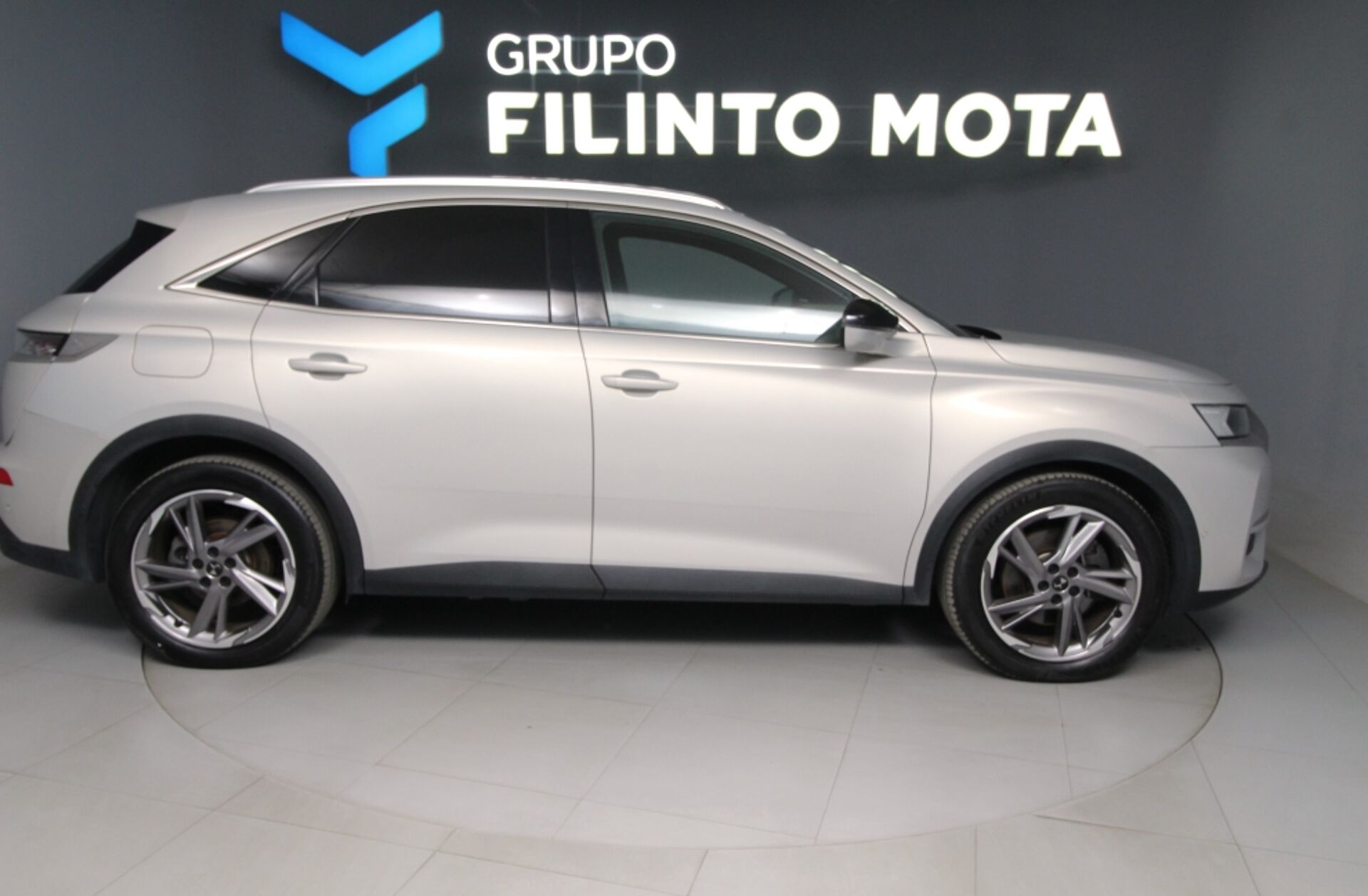 DS DS 7 CB 2.0 BlueHDi Performance Line EAT8