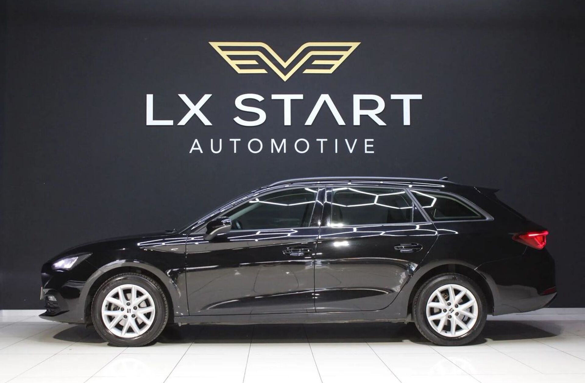 SEAT Leon ST 1.0 eTSI Xcellence DSG