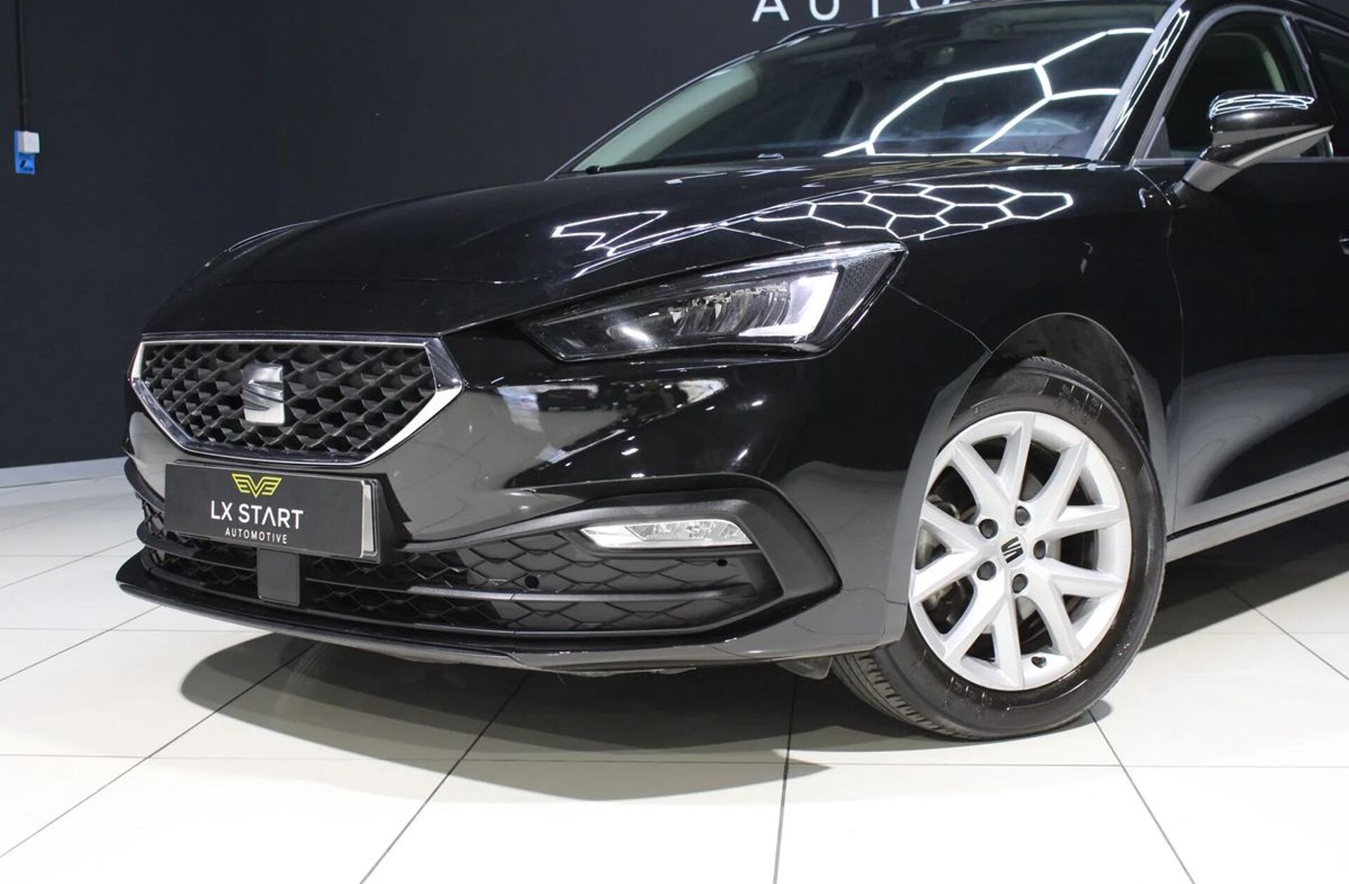 SEAT Leon ST 1.0 eTSI Xcellence DSG