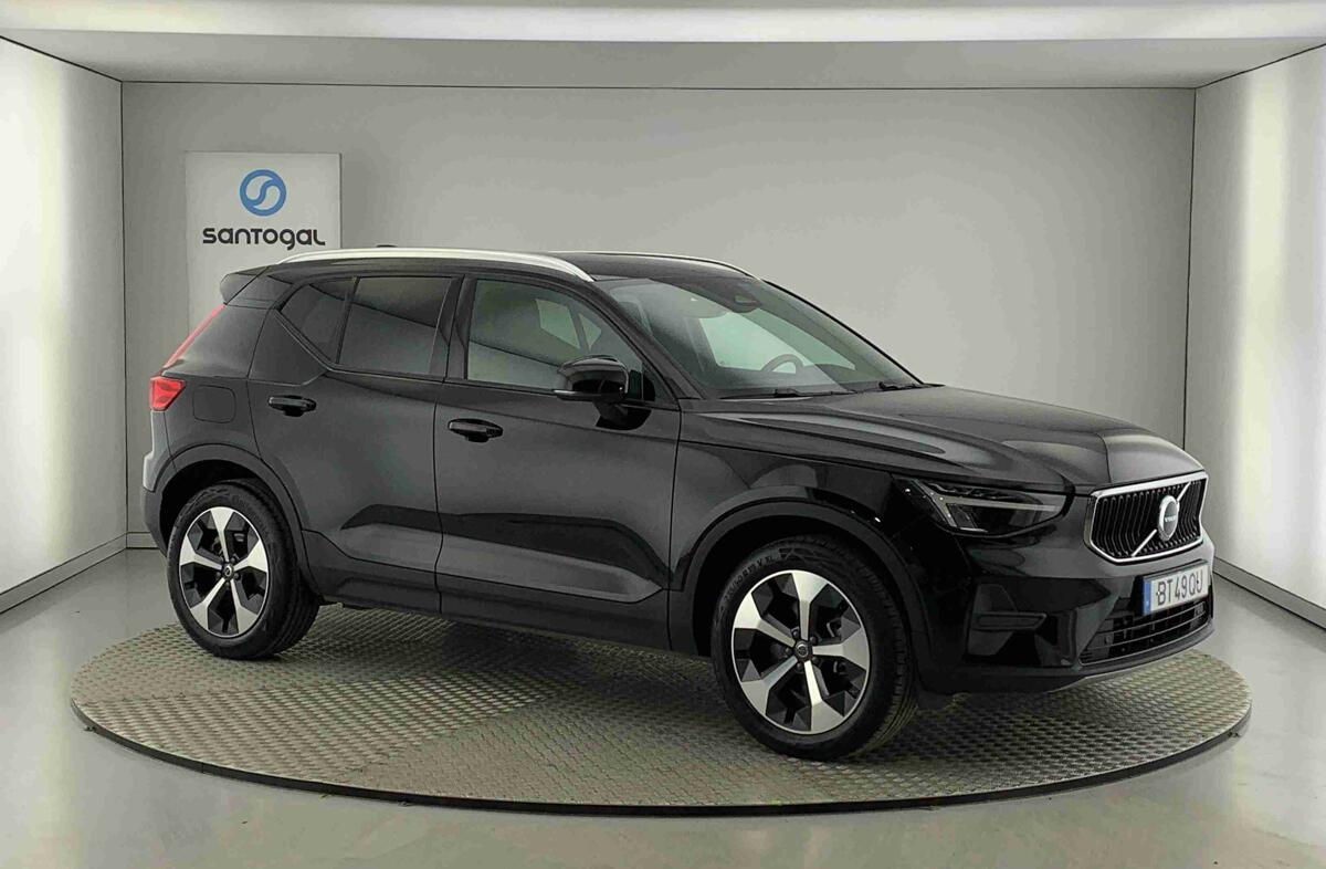 VOLVO XC40 2.0 B3 Core